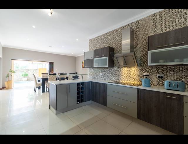 4 BEDROOM HOUSE FOR SALE IN EYE OF AFRICA ESTATE